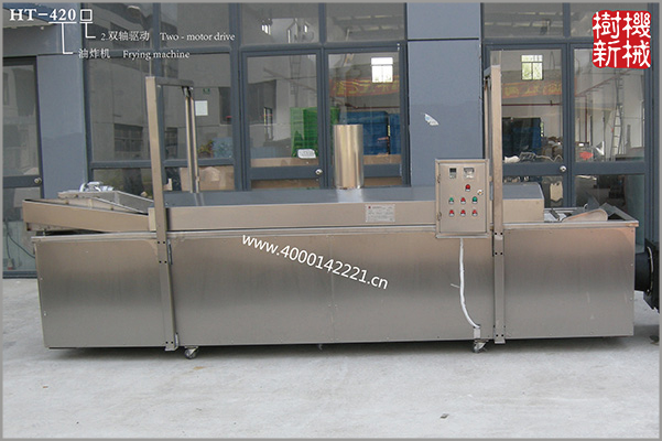沙琪玛设备4：油炸机 (高效、节能；油温采用电控系统控制)
